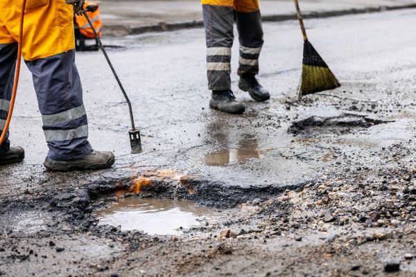 Cost of Gravel Pothole Repair in Roswell